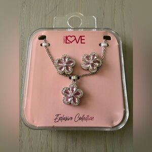 Simply Love Necklace & Earring Set Silver w 5-Pink Stones Flower Shape (J69)